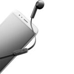 Black Earphone Mono Mantis